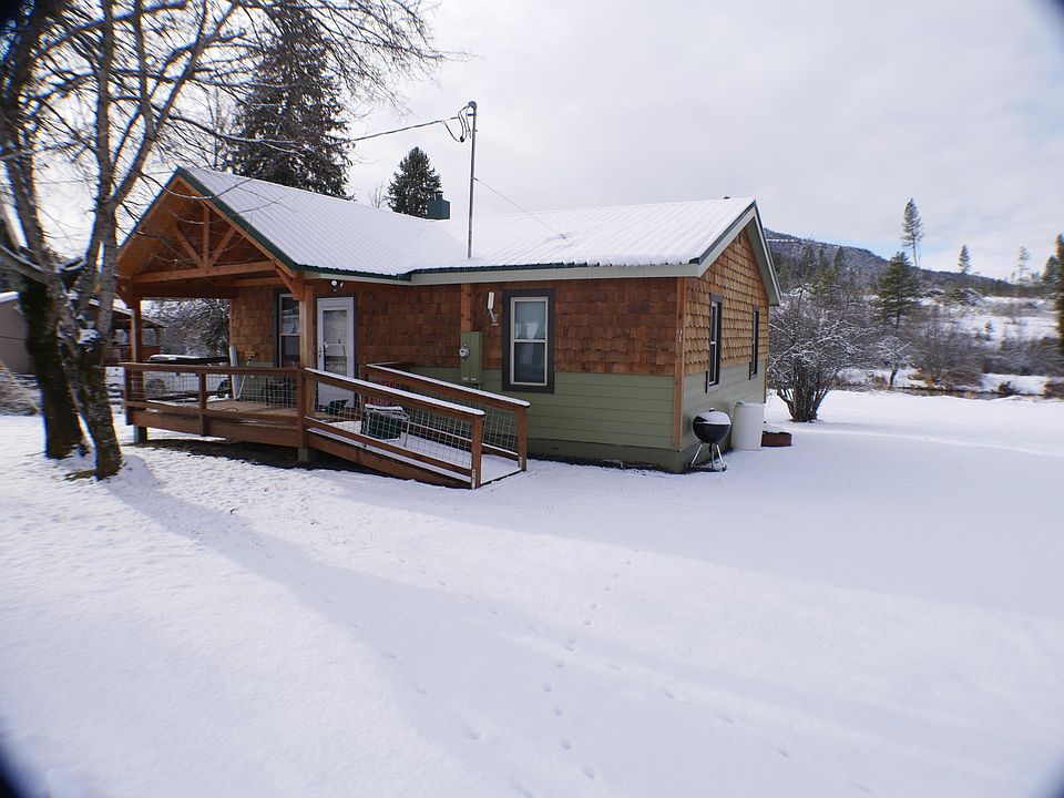 1st image of 94 Depot Ln