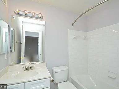 13640 Salk St — Photo 15
