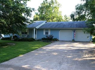 508 E 10th St, Eldon, MO 65026