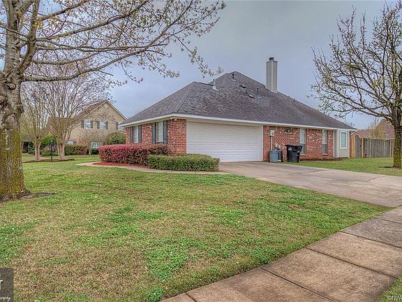 4th image of 1841 Emberwood Cir