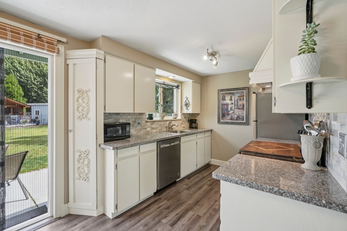 SW 11th St-S2906-018.jpg