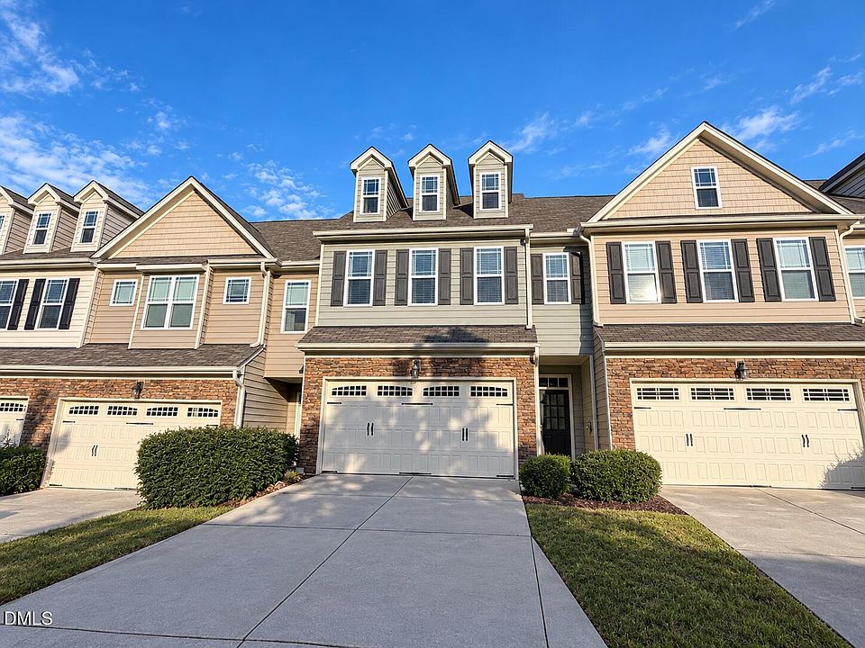 1st image of 90 Crosby Ln