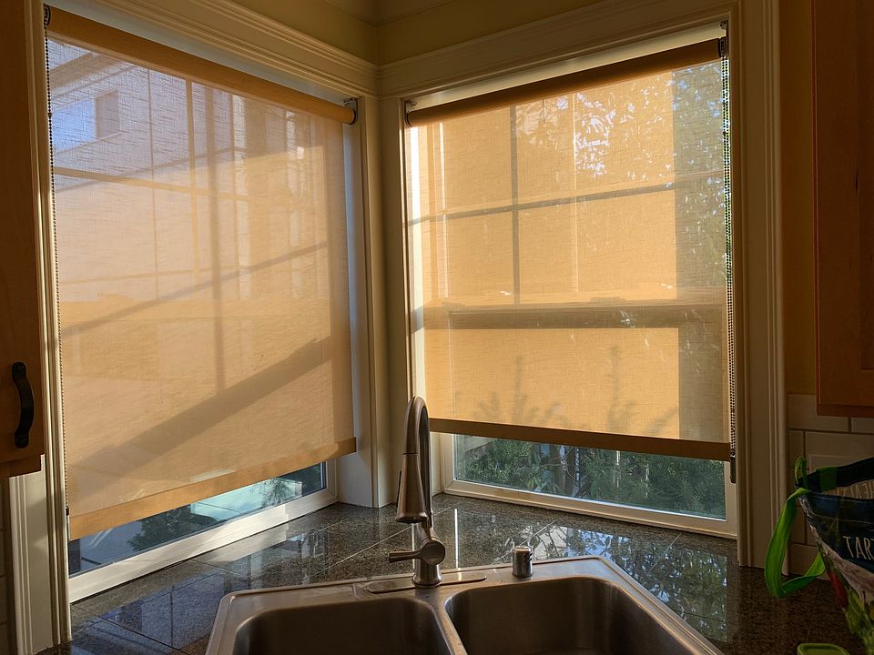 Kitchen morning light