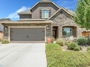 9108 Scenic Woods Ln, Shafter, CA 93263