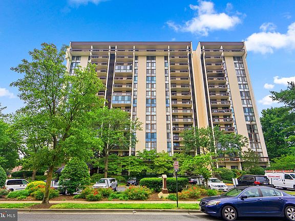 2nd image of 5300 Holmes Run Pkwy APT 613