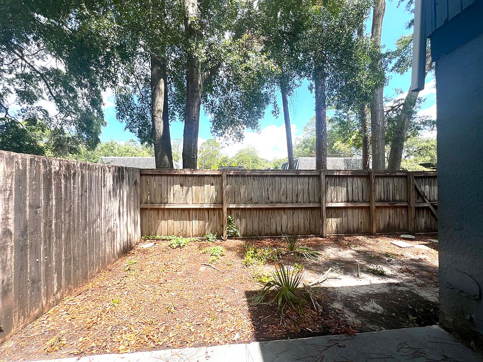 1st image of 603 SW 75th St APT 102