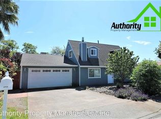 1735 Lazelle Ct, Redding, CA