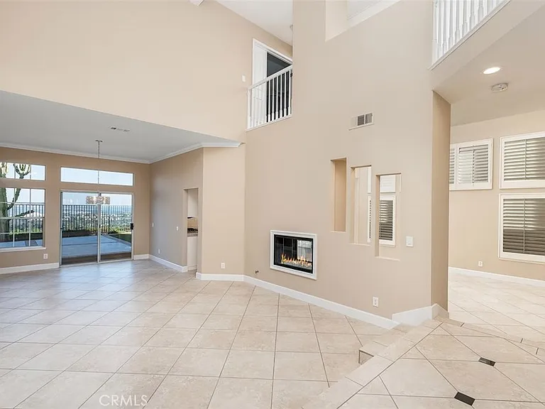 24911 Stonegate Ln — Photo 3