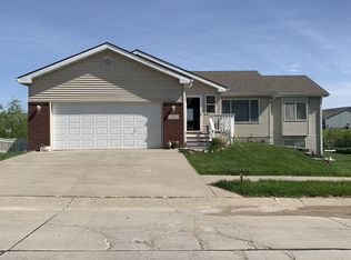 5 Horn Ave, Treynor, IA 51575