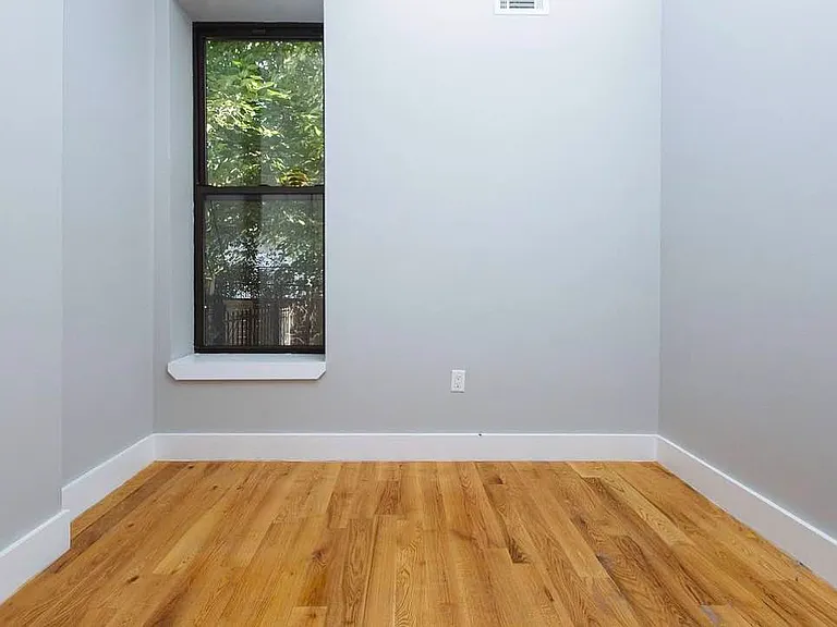 456 Madison St #1L — Photo 10