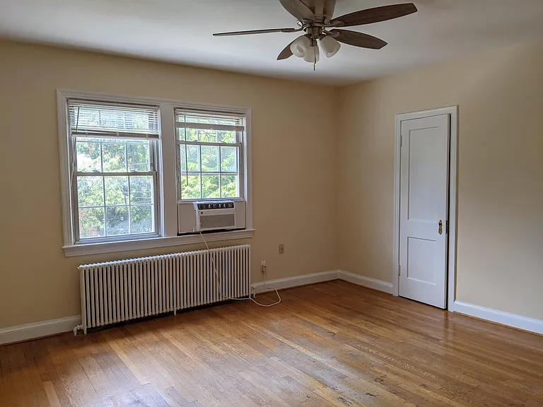3931 W St NW #1 — Photo 38
