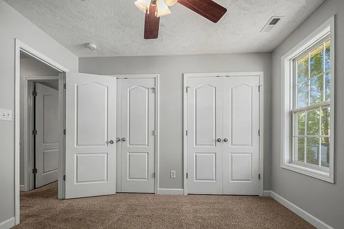 2105 Calista Cir — Photo 35