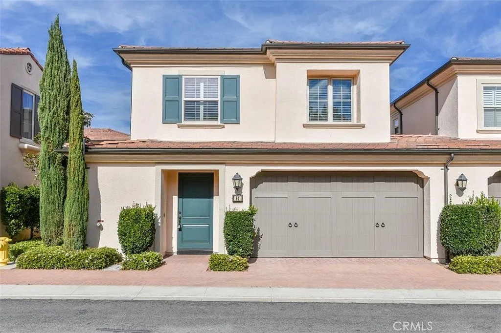 3 bed, 2.5 bath, 1654 sqft, $5,250 — Photo 1
