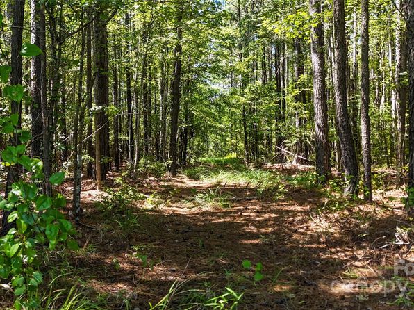 McGowan Rd, Bath, NC 27808