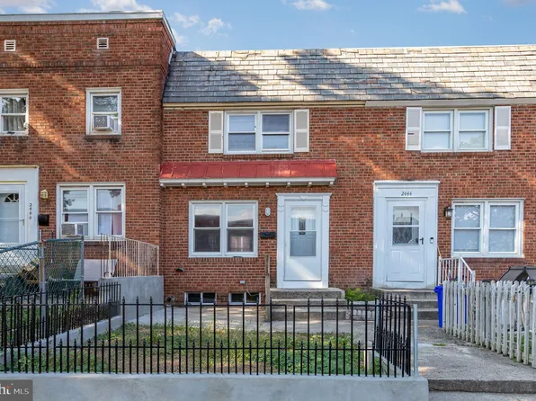 2442 Adrian St, Harrisburg, PA 17104