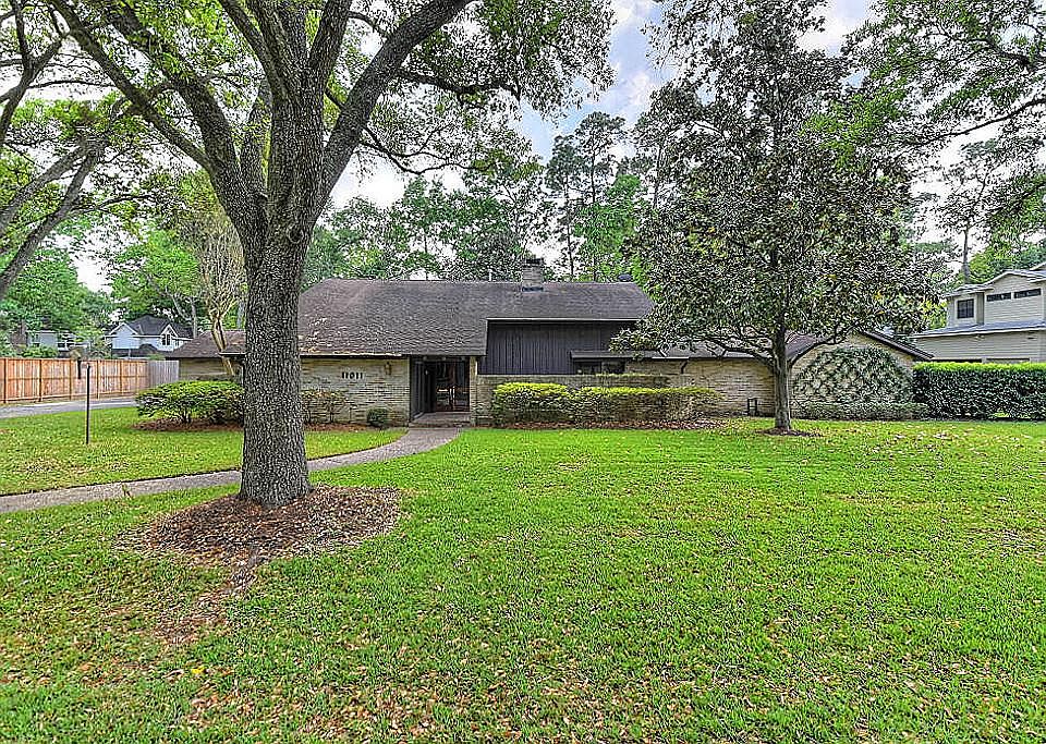 1st image of 11011 Huntwyck Dr