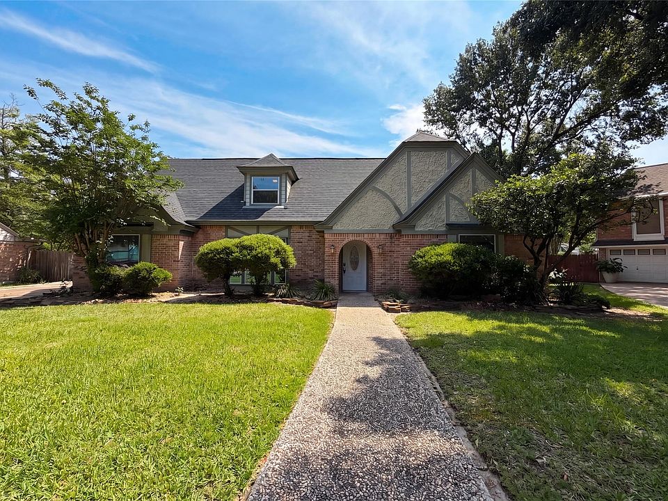 1st image of 17406 Ridge Top Dr
