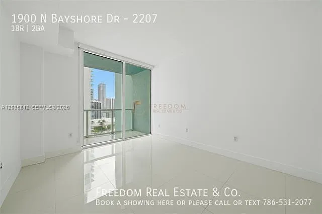 1900 N Bayshore Dr #2207 — Photo 5