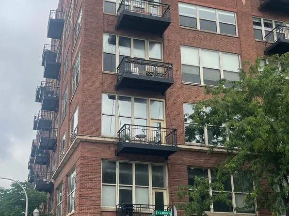 1500 W Monroe St Unit 222, Chicago, IL 60607