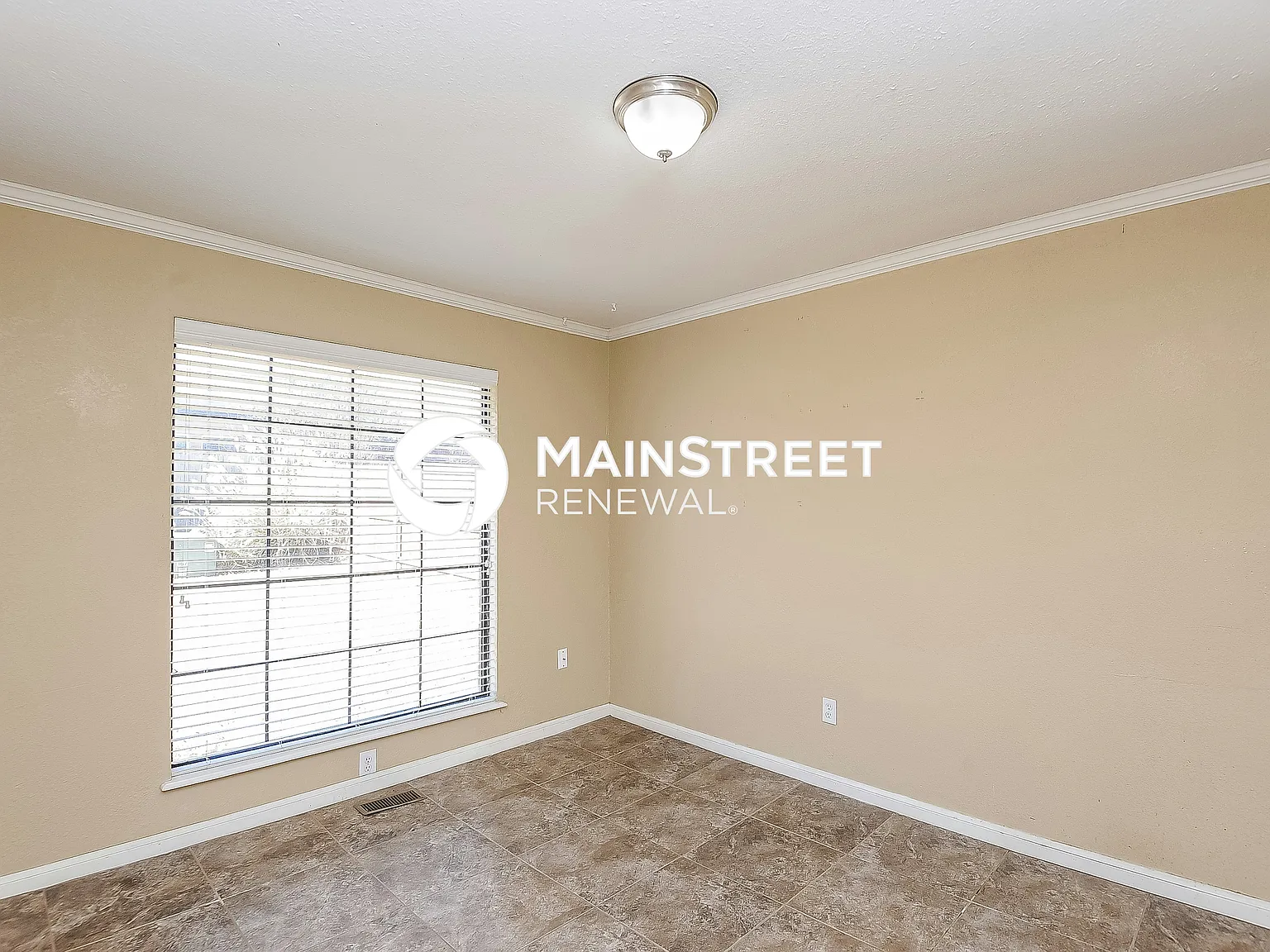 621 S Willowood Dr — Photo 4