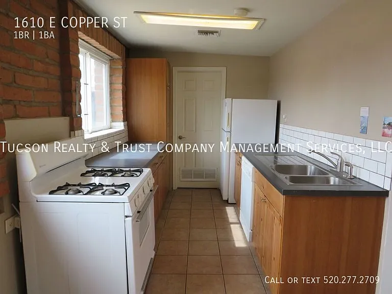 1610 E Copper St — Photo 14