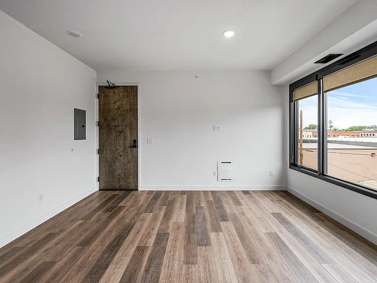 Olive Apartments — Photo 70