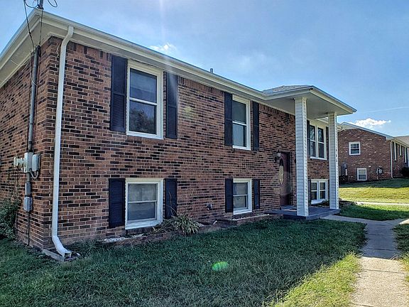 3rd image of 332 Bancroft Dr
