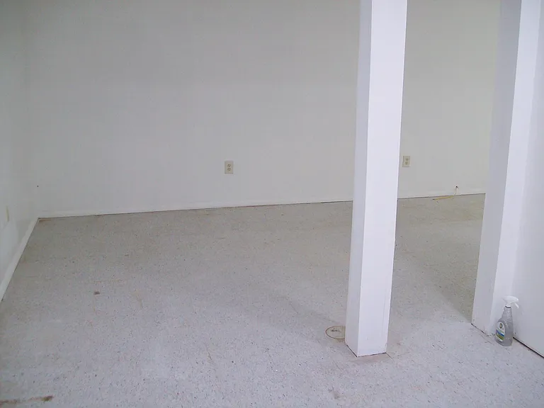 173 Hyland Dr — Photo 21