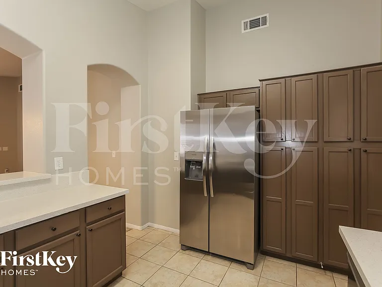 4641 Possum Berry Ln — Photo 6