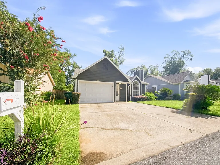 1560 Cinnamon Bear Cir — Photo 6