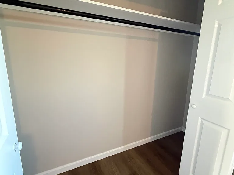 50 Eton Ct — Photo 13