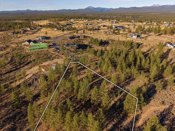 19151 Horizon View Dr, Bend, OR 97703
