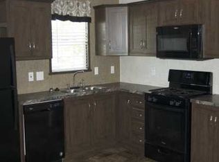 12943 Yost St, Wayland, MI 49348