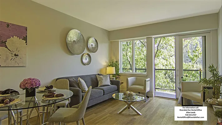 Rented by ON-SITE Sales & Marketing, LLC | media 11