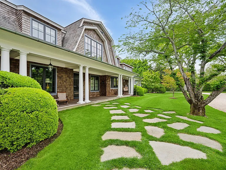 260 Rose Hill Rd — Photo 3