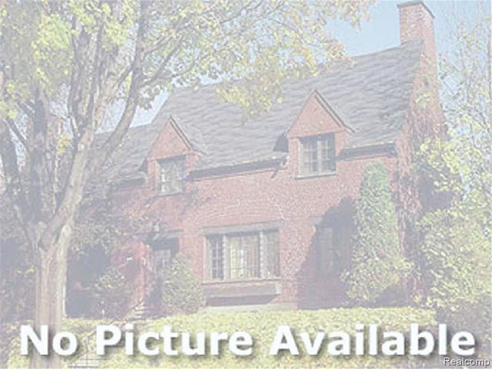 1st image of 585 E Brockton Ave
