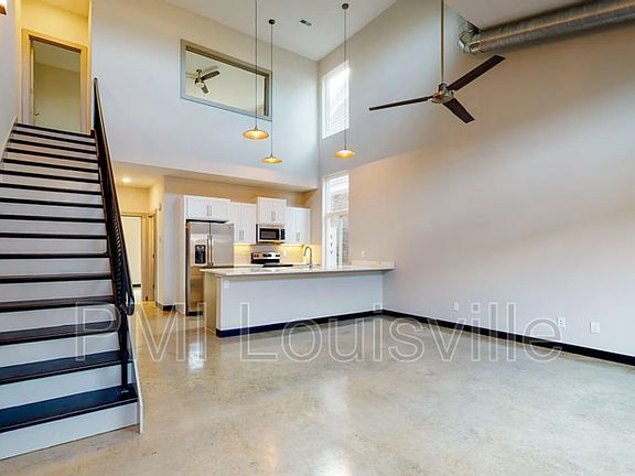 5th image of 19024 Thompson Ln