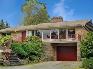 13725 2nd Ave NE, Seattle, WA 98125