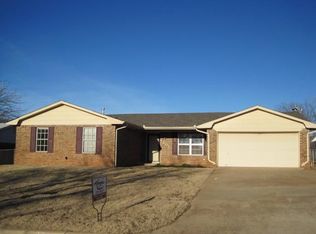 207 Ridgecrest Dr, Duncan, OK 73533