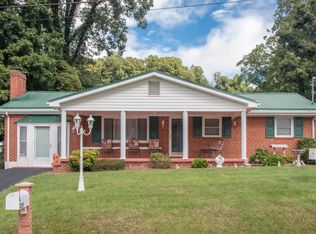 2201 Westfield St, Bristol, VA 24201
