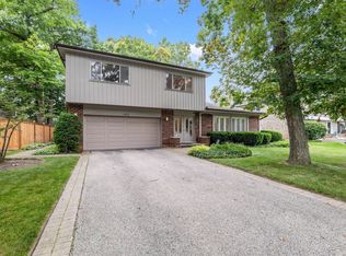 1822 McCraren Rd, Highland Park, IL 60035