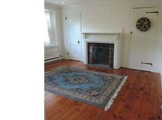 136 E Butler Ave, Chalfont, PA 18914