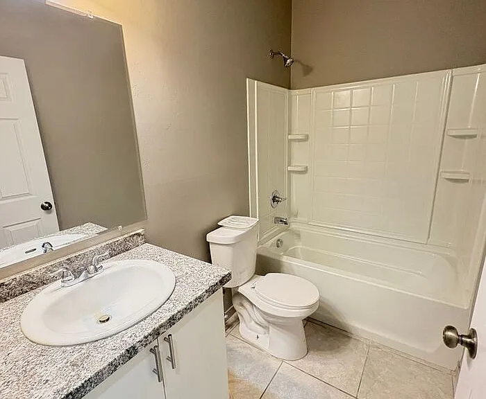 4013 E 22nd St #1 — Photo 10