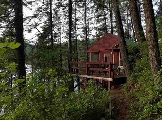 601 Marshall Lake Dr, Newport, WA 99156