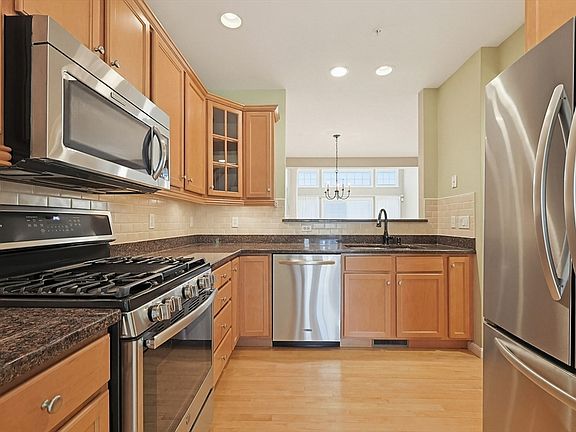 2nd image of 343 Godfrey Dr #343