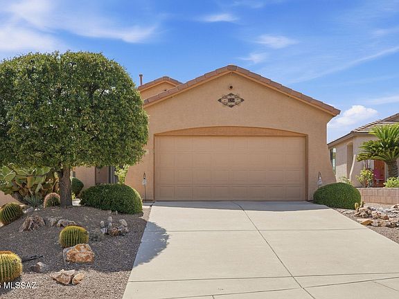2nd image of 550 W Astruc Dr