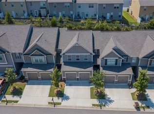 3409 Castleberry Village Cir #141, Cumming, GA 30040