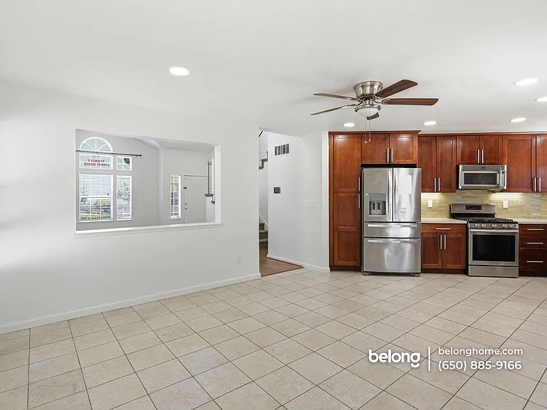 42983 Charleston Way — Photo 14