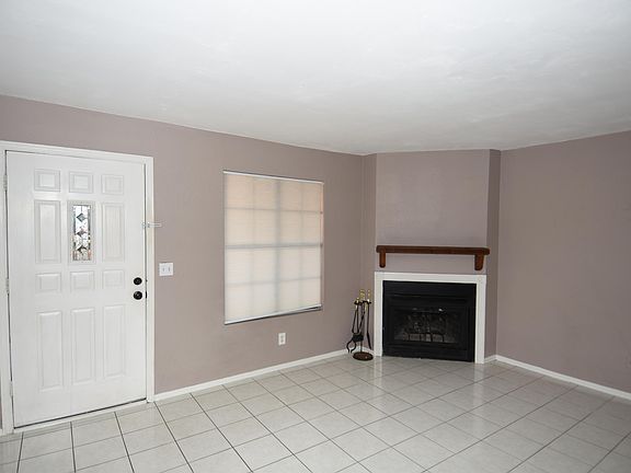 3rd image of 5704 E Aire Libre Ave Unit 1083