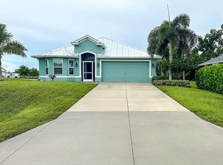 204 NW 5th Ter, Cape Coral, FL 33993